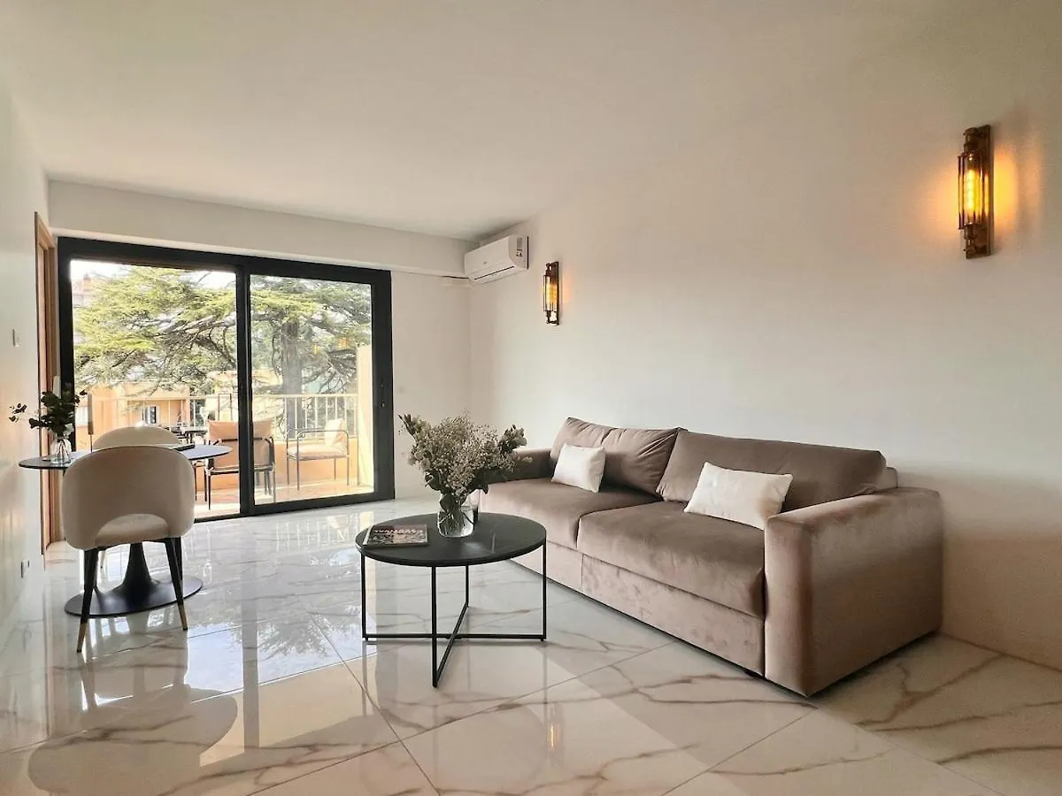 Luxury Appartment With Terrace And Side Sea View Cannes Frankrike
