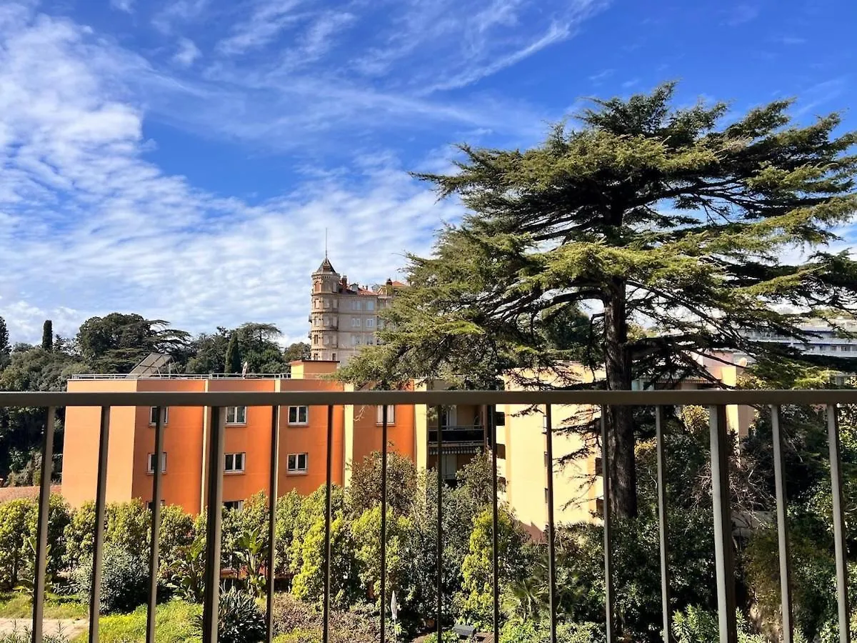 Luxury Appartment With Terrace And Side Sea View Cannes Frankrike