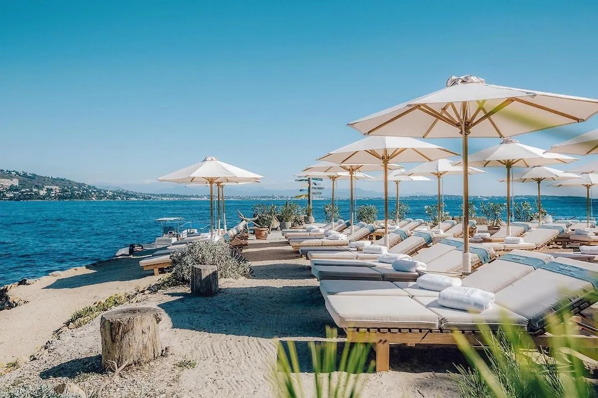 Luxury Appartment With Terrasse And Side Sea View Cannes France